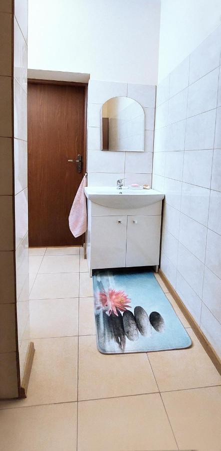 Apartamenty Gorki Male Tuszyn Zewnętrze zdjęcie