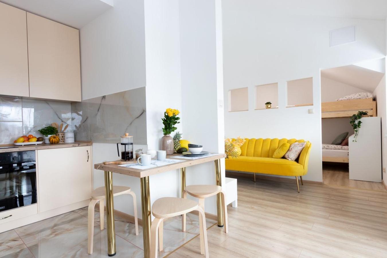 Apartamenty Gorki Male Tuszyn Zewnętrze zdjęcie
