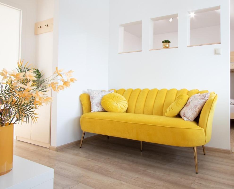 Apartamenty Gorki Male Tuszyn Zewnętrze zdjęcie